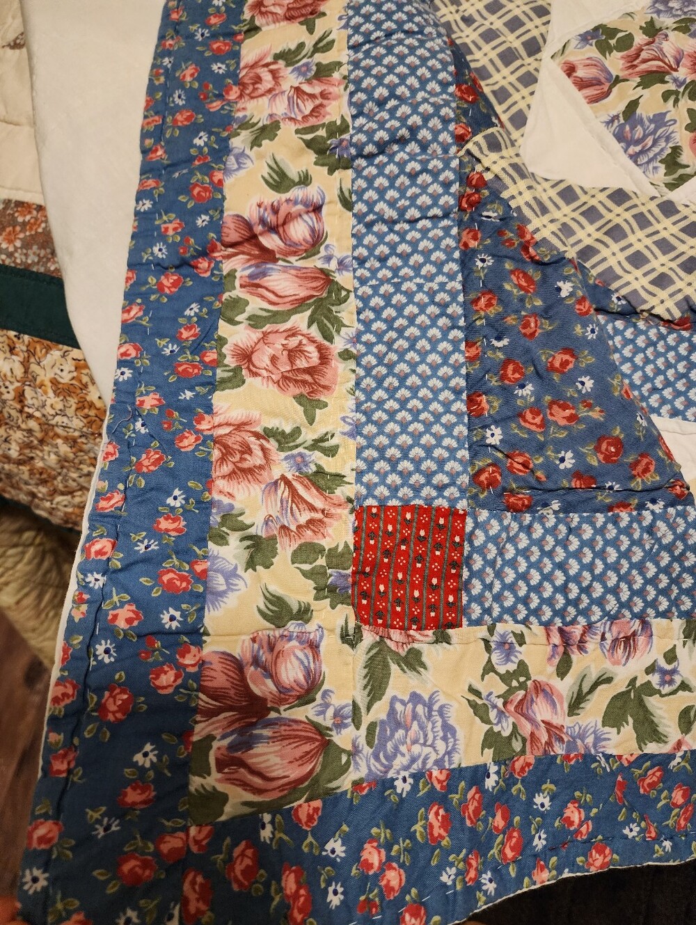 Handmade patchwork star quilt - Picture 5 of 7